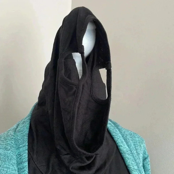 NY Collection Sweater With Attached Face Covering​​ - Picture 7 of 16